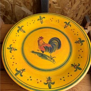 Rustic Yellow Rooster Plate Set